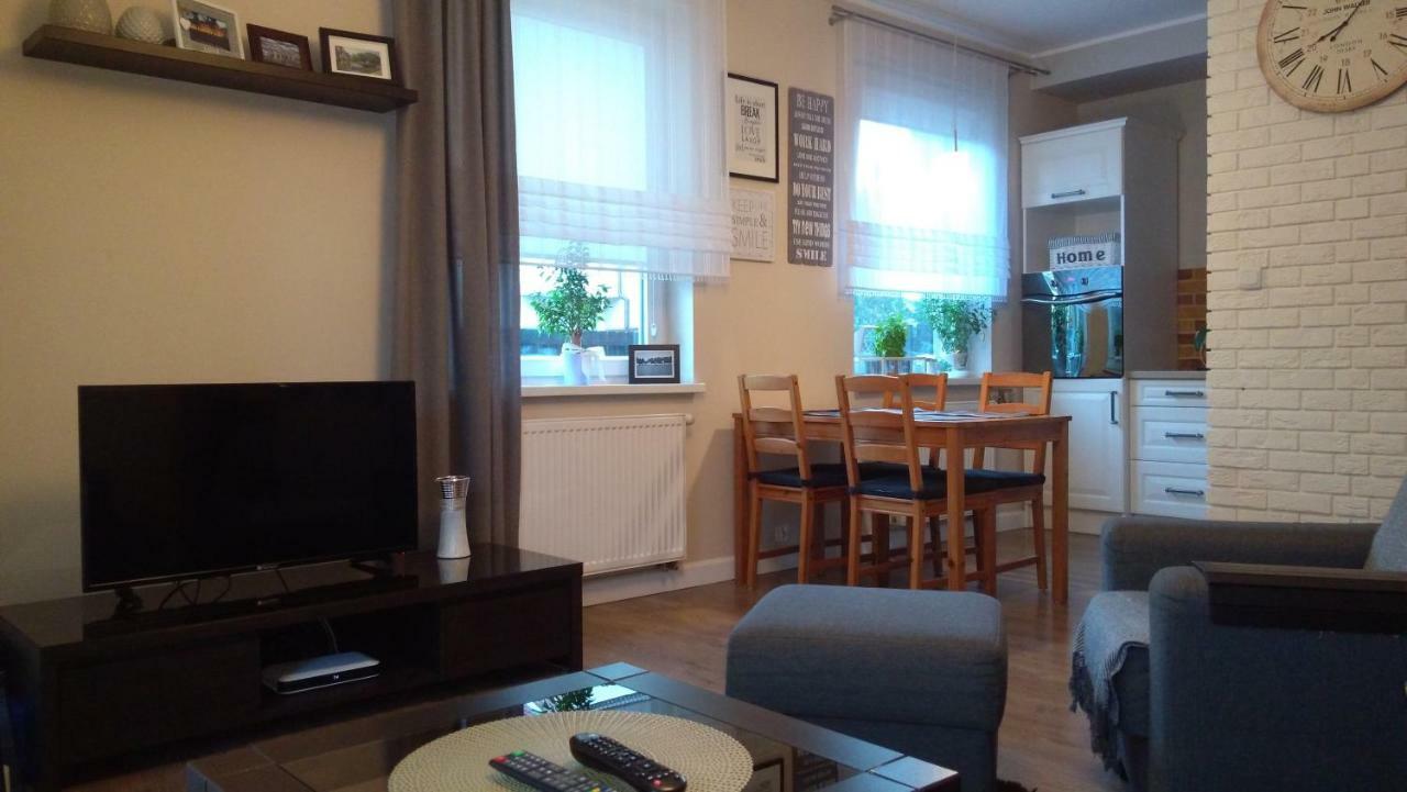 Apartament Rodzinny Apartment *